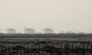 伊朗的“持久战”：只要扛过半年，美国在中东将彻底沦为路人？