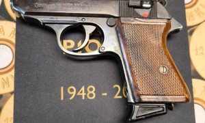 减重不减质的铝身间谍 瓦尔特PPK-L 轻量化变体的机械平衡