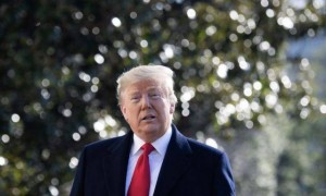 中国油轮被扣，特朗普宣布：船和油全都要！30万桶俄油顺利通关？