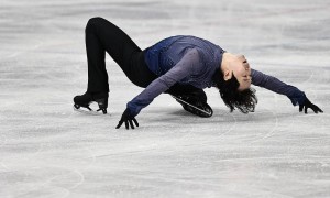 惊天大冷门！花滑男单马里宁失误丢冠 金博洋第17名